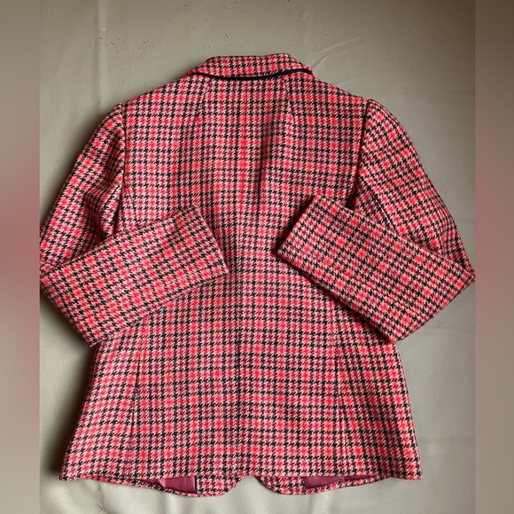 Red Houndstooth Blazer Wool Blend Crest Buttons Fully Lined Size 4 Talbots - Picture 5 of 10